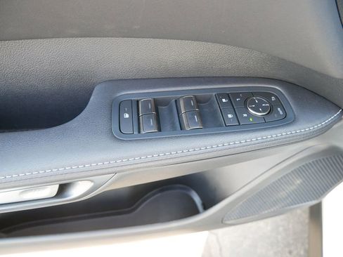 Used 2025 Lexus RX 350 Premium image 16