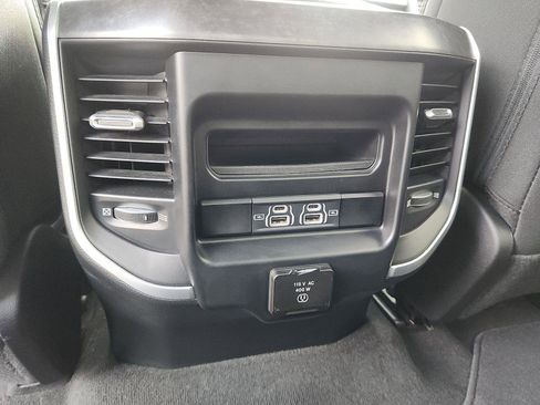 Certified 2022 RAM 1500 Big Horn image 12