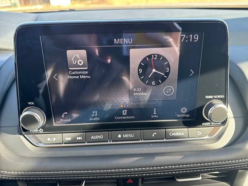 New 2026 Nissan Rogue SV w/ Cold Weather Package AWD/4WD image 20