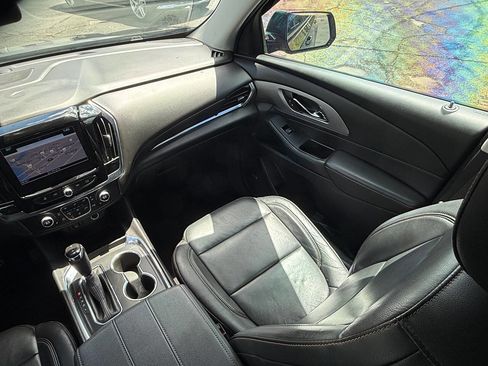 Used 2019 Chevrolet Traverse RS w/ LPO, Floor Liner Package image 22