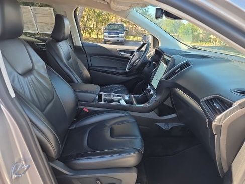Certified 2022 Ford Edge Titanium image 15