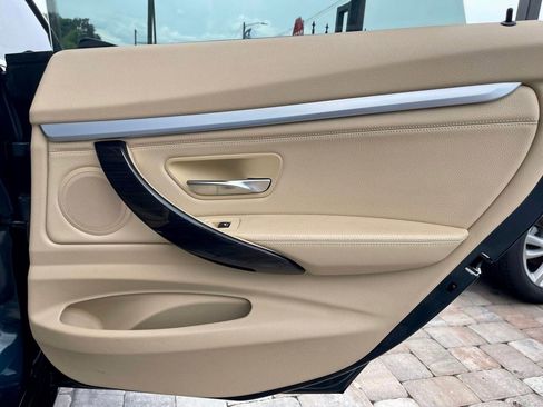 Used 2015 BMW 328i Gran Turismo xDrive image 40