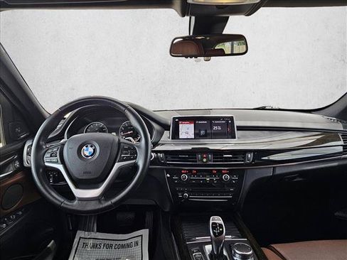 Used 2018 BMW X5 xDrive50i AWD/4WD image 16