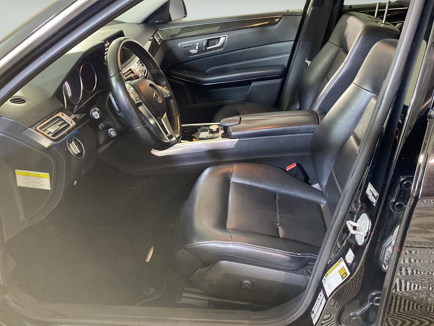 Used 2014 Mercedes-Benz E 350 4MATIC Sedan image 10