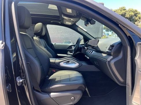 Used 2022 Mercedes-Benz GLS 450 4MATIC image 20