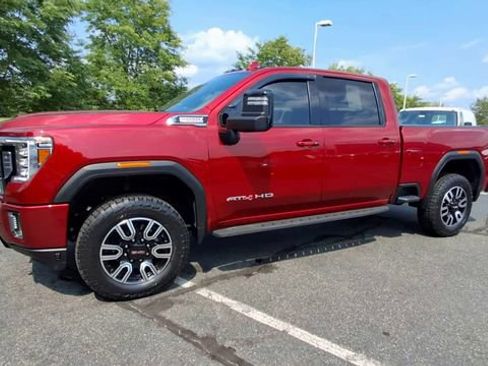 Certified 2022 GMC Sierra 2500 AT4 w/ AT4 Premium Plus Package AWD/4WD image 4