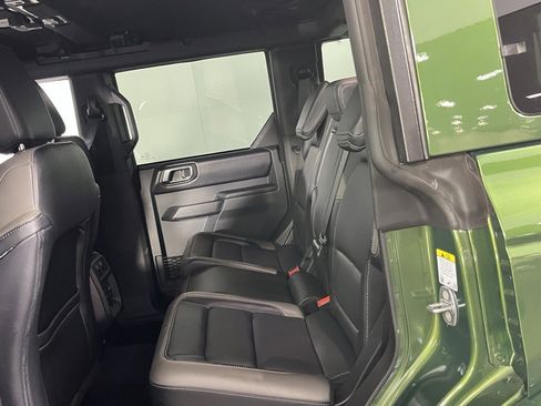 Used 2025 Ford Bronco Outer Banks image 28