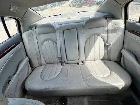 Used 2008 Buick Lucerne CXS FWD image 26