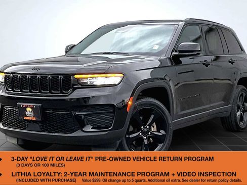 Used 2023 Jeep Grand Cherokee Altitude AWD/4WD image 1