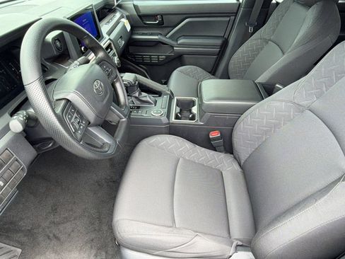 Used 2026 Toyota Tacoma SR5 RWD image 5