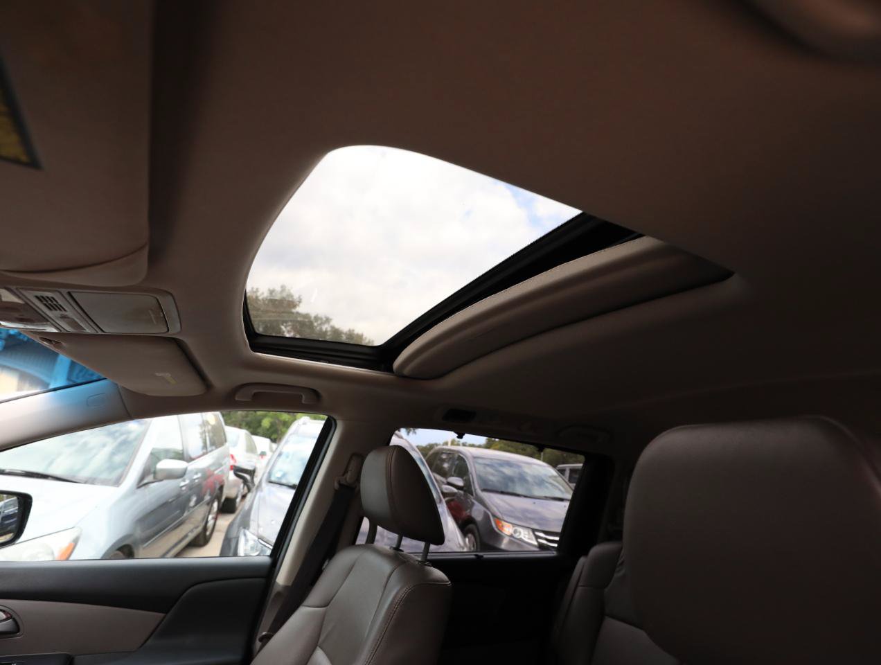 Used 2012 Honda Odyssey EX-L image 19