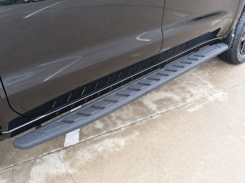 Used 2023 Chevrolet Silverado 1500 LT Trail Boss w/ LT Trail Boss Premium Package image 13