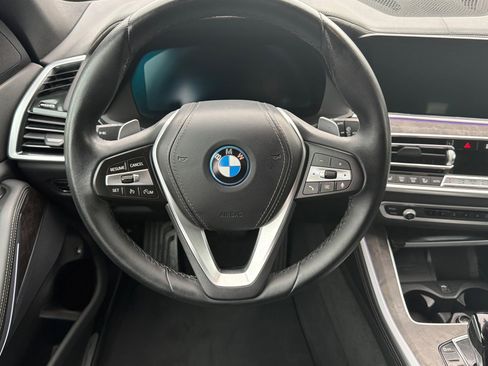Used 2023 BMW X5 xDrive45e image 18