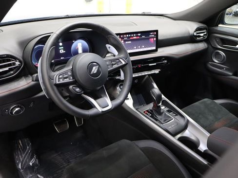 Used 2024 Dodge Hornet R/T image 29