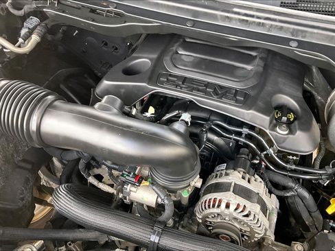 Used 2019 RAM 1500 Big Horn AWD/4WD image 27