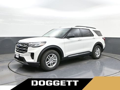 New 2025 Ford Explorer Active image 1