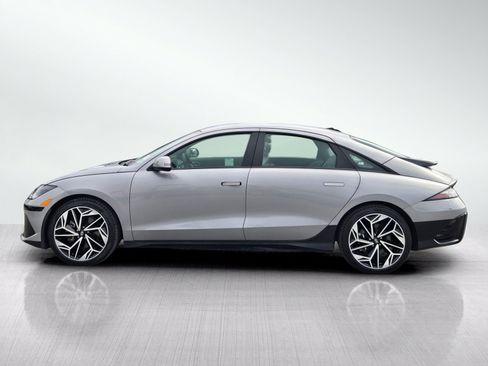 Used 2023 Hyundai Ioniq 6 SEL RWD image 7