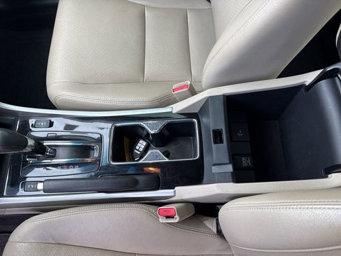 Used 2017 Honda Accord EX-L image 21