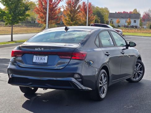Used 2023 Kia Forte LXS image 11