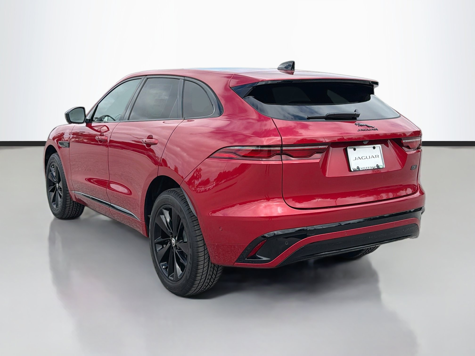 New 2026 Jaguar F-PACE R-Dynamic S AWD/4WD image 3