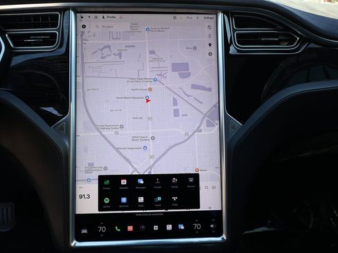 Used 2017 Tesla Model S 100D image 51