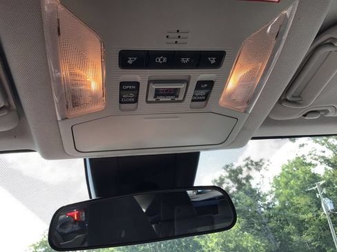 Used 2019 Toyota RAV4 XLE w/ Convenience Package AWD/4WD image 31