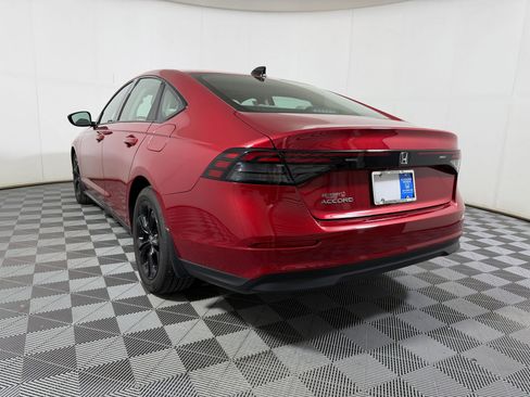 Certified 2025 Honda Accord SE image 21