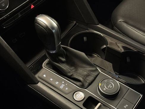 Used 2018 Volkswagen Atlas SEL image 26