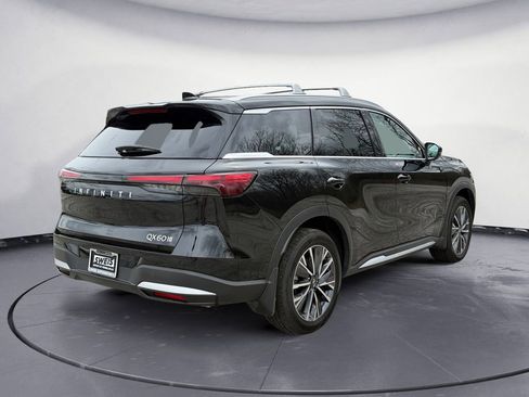 Certified 2026 INFINITI QX60 Luxe w/ Family Package image 20