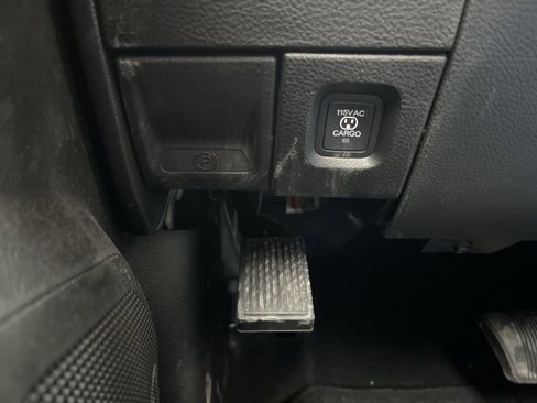 New 2026 RAM 3500 Tradesman AWD/4WD image 10