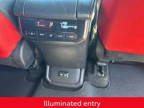 Used 2024 Toyota Highlander XSE image 20