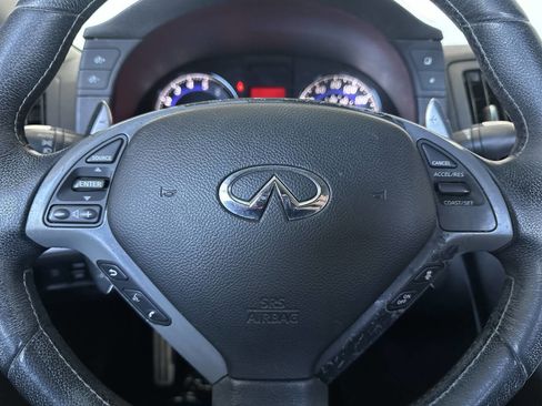 Used 2009 INFINITI G37 Journey w/ Premium Pkg image 24