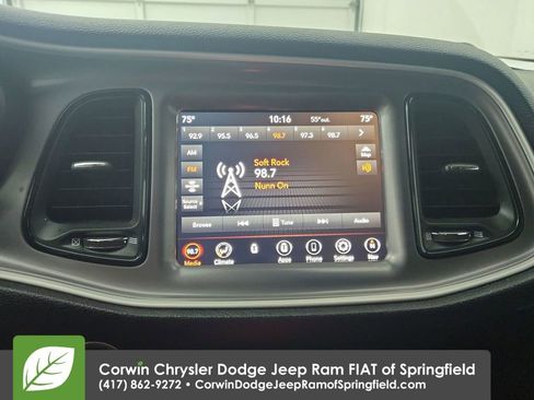 Used 2022 Dodge Challenger R/T image 23