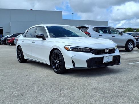 Certified 2026 Honda Civic Sport image 2