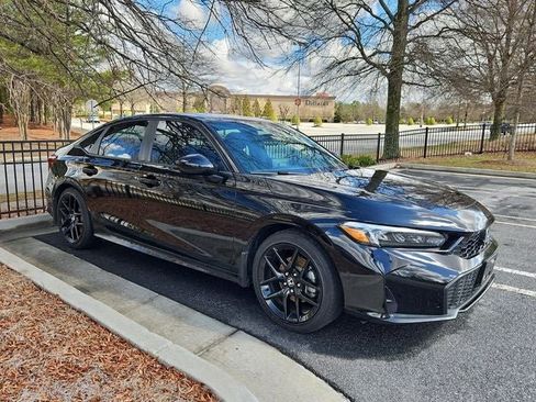 Used 2025 Honda Civic Sport image 10