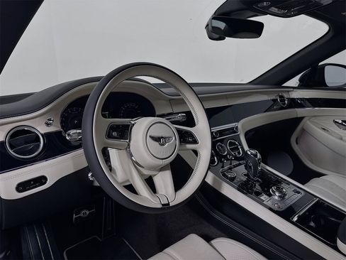 Used 2025 Bentley Continental GT Speed image 11