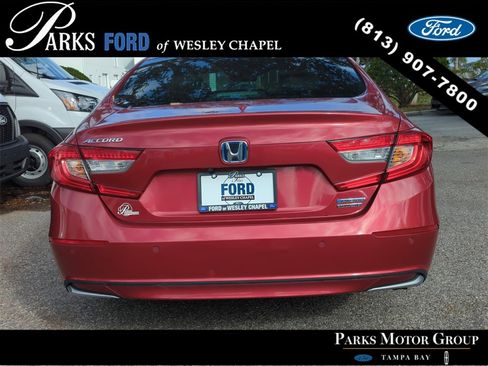 Used 2022 Honda Accord Touring image 6