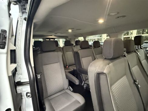 Used 2023 Ford Transit 350 XLT RWD image 29