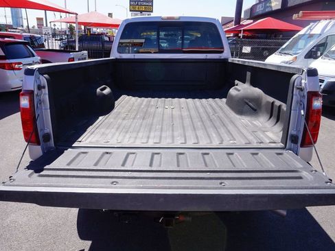 Used 2008 Ford F350 4x4 Crew Cab Super Duty image 8