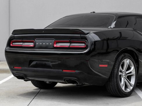 Used 2021 Dodge Challenger R/T RWD image 12