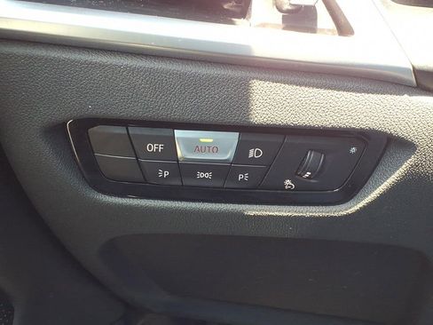 Used 2025 BMW 430i Convertible RWD image 31
