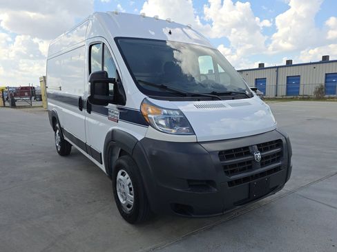 Used 2017 RAM ProMaster 1500 w/ Interior Convenience Group image 6