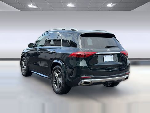 Used 2020 Mercedes-Benz GLE 450 4MATIC w/ AMG Line Exterior image 3