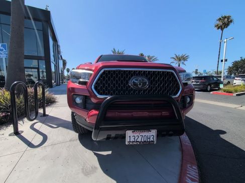 Used 2019 Toyota Tacoma TRD Sport w/ Technology Package RWD image 42