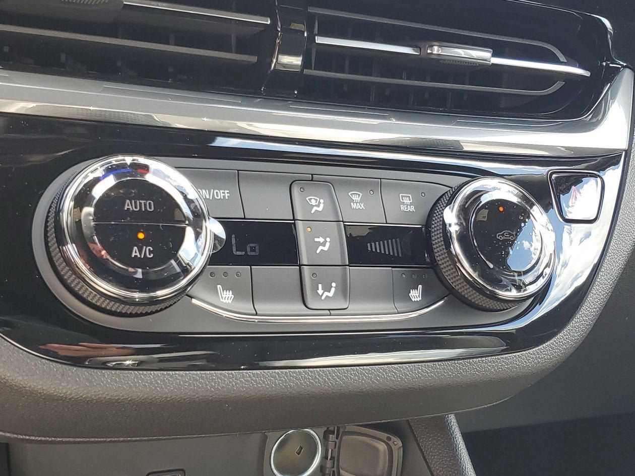 New 2026 Buick Envista Sport Touring w/ Convenience I Package FWD image 22