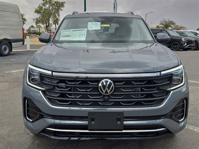 New 2025 Volkswagen Atlas SEL Premium R-Line