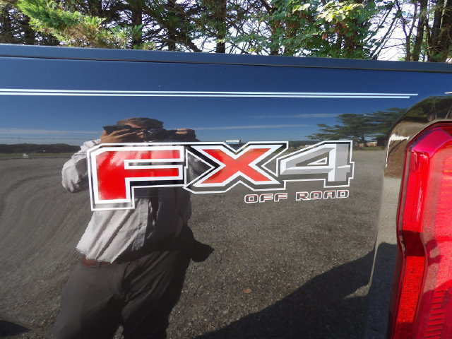 Used 2025 Ford F250 XLT w/ FX4 Off-Road Package AWD/4WD image 13