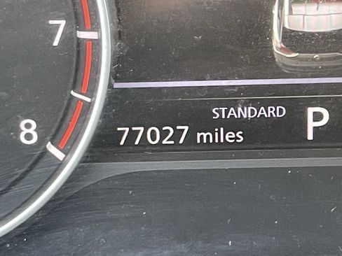 Used 2023 Nissan Rogue SV image 20