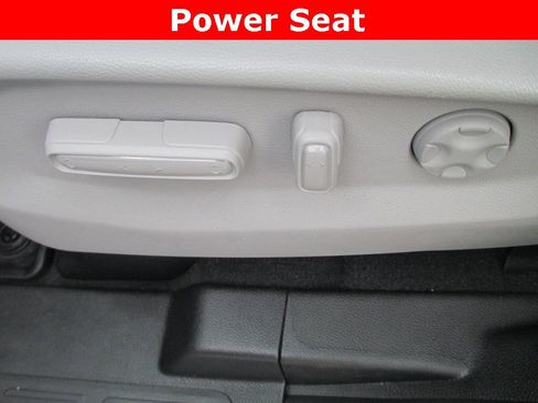 Used 2018 Honda Odyssey EX-L image 25