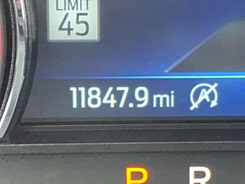 Used 2024 Ford Explorer XLT w/ Equipment Group 202A image 26